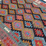 ESMA 7.9 x 5.7 ft - 243 x 174 cm