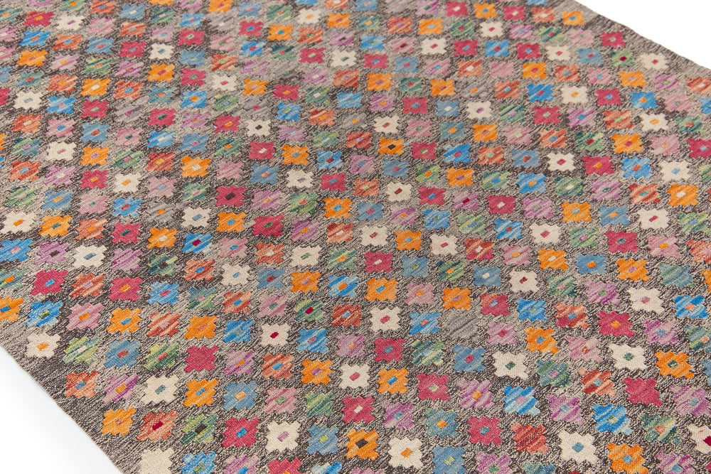 HURAM 5.9 x 4.1 ft - 181 x 128 cm