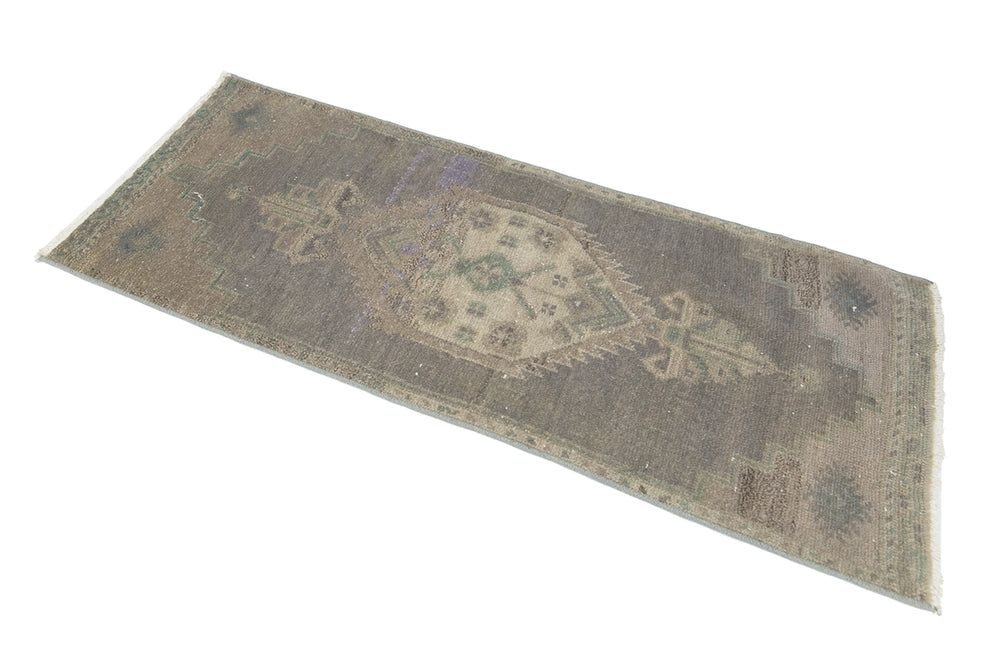 ERICA 3.2 x 1.3 ft - 98 x 40 cm