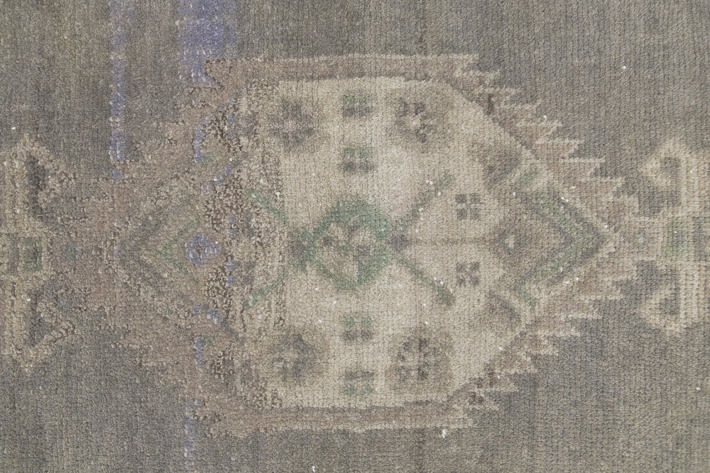 ERICA 3.2 x 1.3 ft - 98 x 40 cm